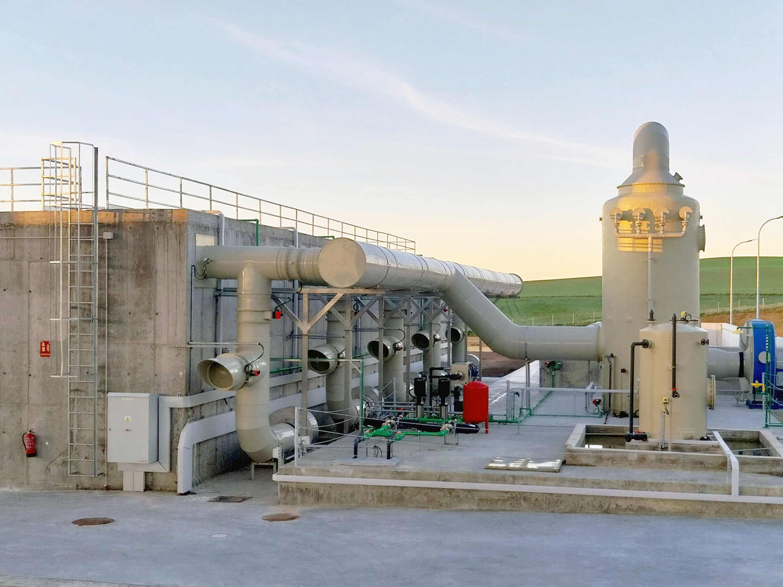 mùi hôi hệ thống xử lý nước thải